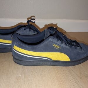 Puma Suede Men's Shoes - Navy and Yellow